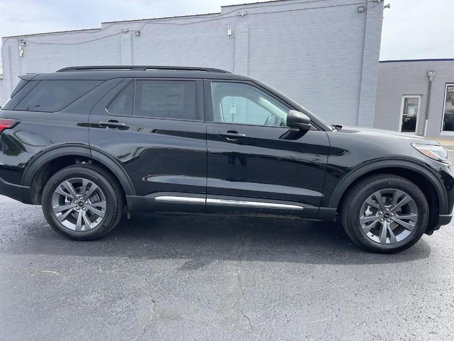 new 2025 Ford Explorer car, priced at $46,795