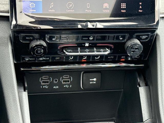 new 2025 Jeep Grand Cherokee car, priced at $43,557