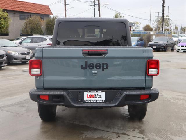 new 2025 Jeep Gladiator car, priced at $40,779