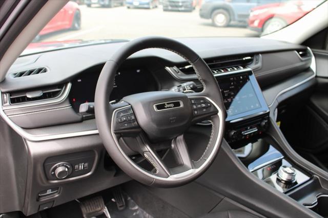 new 2023 Jeep Grand Cherokee car, priced at $36,200