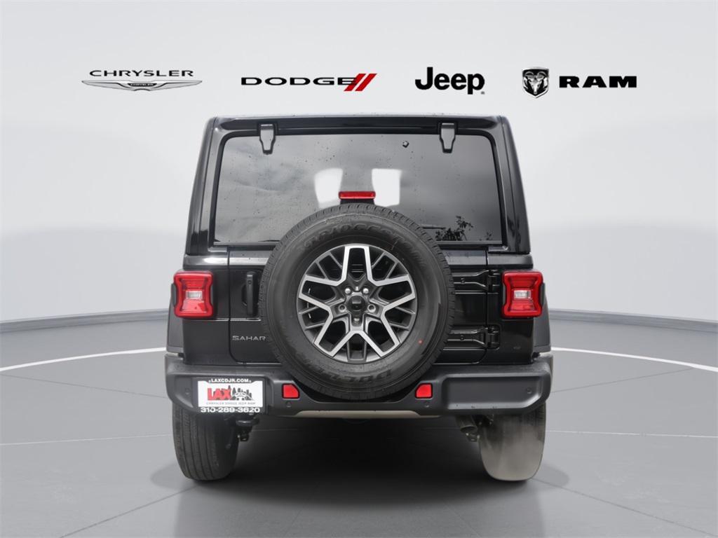 new 2025 Jeep Wrangler car, priced at $45,370