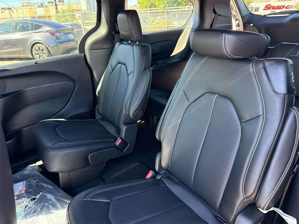 new 2026 Chrysler Pacifica car, priced at $38,748