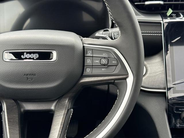 new 2025 Jeep Grand Cherokee car, priced at $46,057