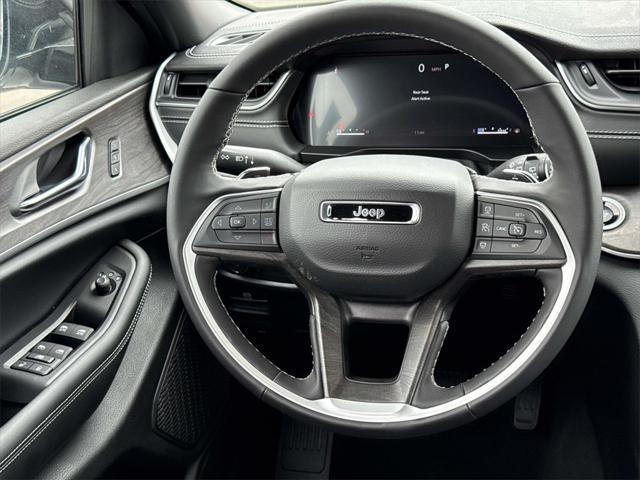 new 2025 Jeep Grand Cherokee car, priced at $43,398