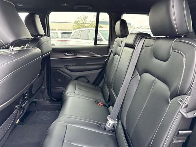 new 2025 Jeep Grand Cherokee car, priced at $43,398