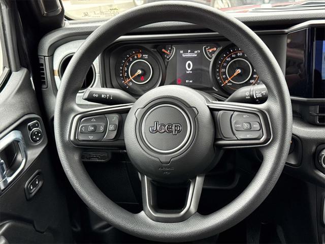 new 2025 Jeep Gladiator car, priced at $40,025