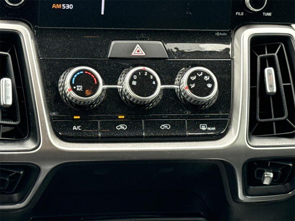 used 2022 Kia Sorento car, priced at $20,477