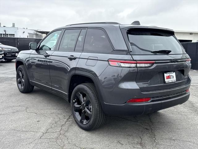 new 2025 Jeep Grand Cherokee car, priced at $43,907