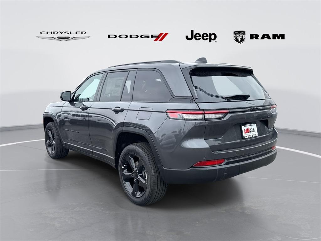new 2025 Jeep Grand Cherokee car, priced at $36,420