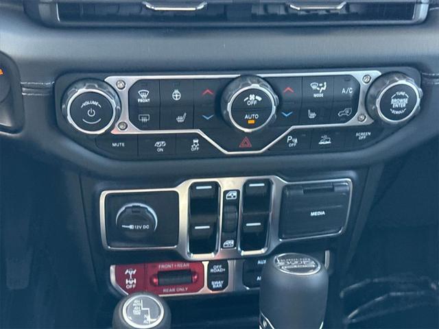 new 2025 Jeep Wrangler car, priced at $97,715