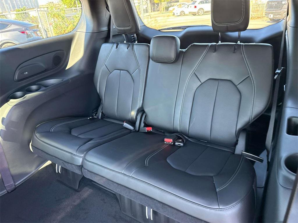 new 2026 Chrysler Pacifica car, priced at $43,023