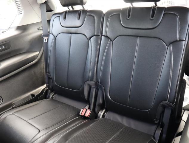 new 2024 Jeep Grand Cherokee L car, priced at $48,085