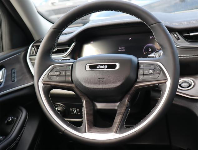 new 2024 Jeep Grand Cherokee L car, priced at $48,085