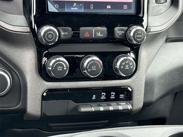 new 2025 Ram 1500 car, priced at $41,347