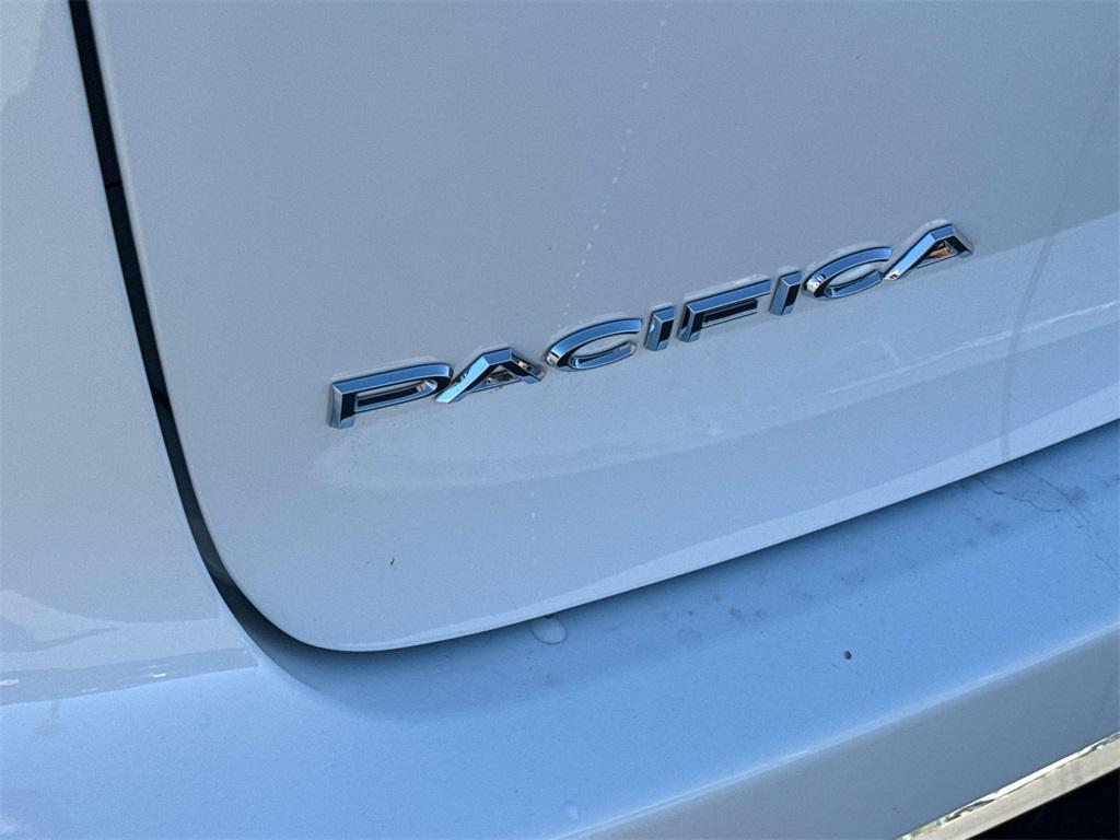 new 2026 Chrysler Pacifica car, priced at $38,748