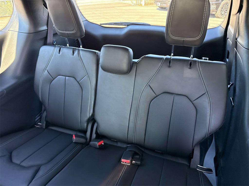 new 2026 Chrysler Pacifica car, priced at $38,748