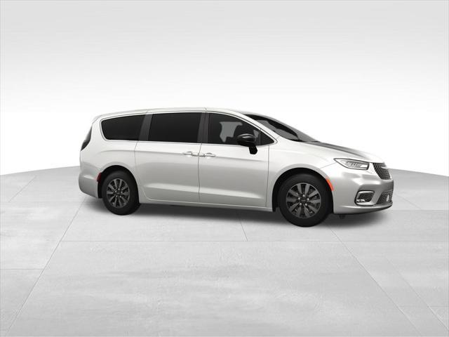 new 2025 Chrysler Pacifica Hybrid car, priced at $42,103