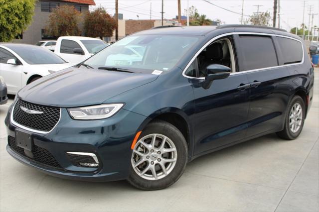 used 2022 Chrysler Pacifica car, priced at $23,000