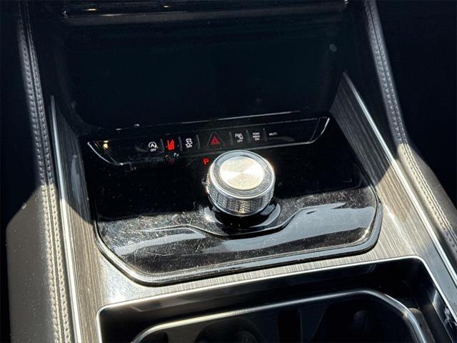 used 2022 Jeep Wagoneer car, priced at $36,793