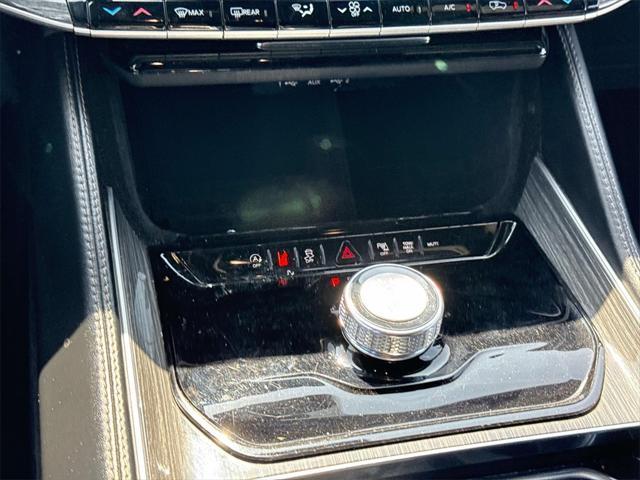 used 2022 Jeep Wagoneer car, priced at $36,793