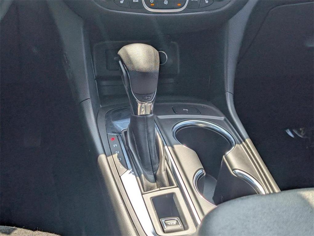 used 2024 Chevrolet Equinox car, priced at $18,733
