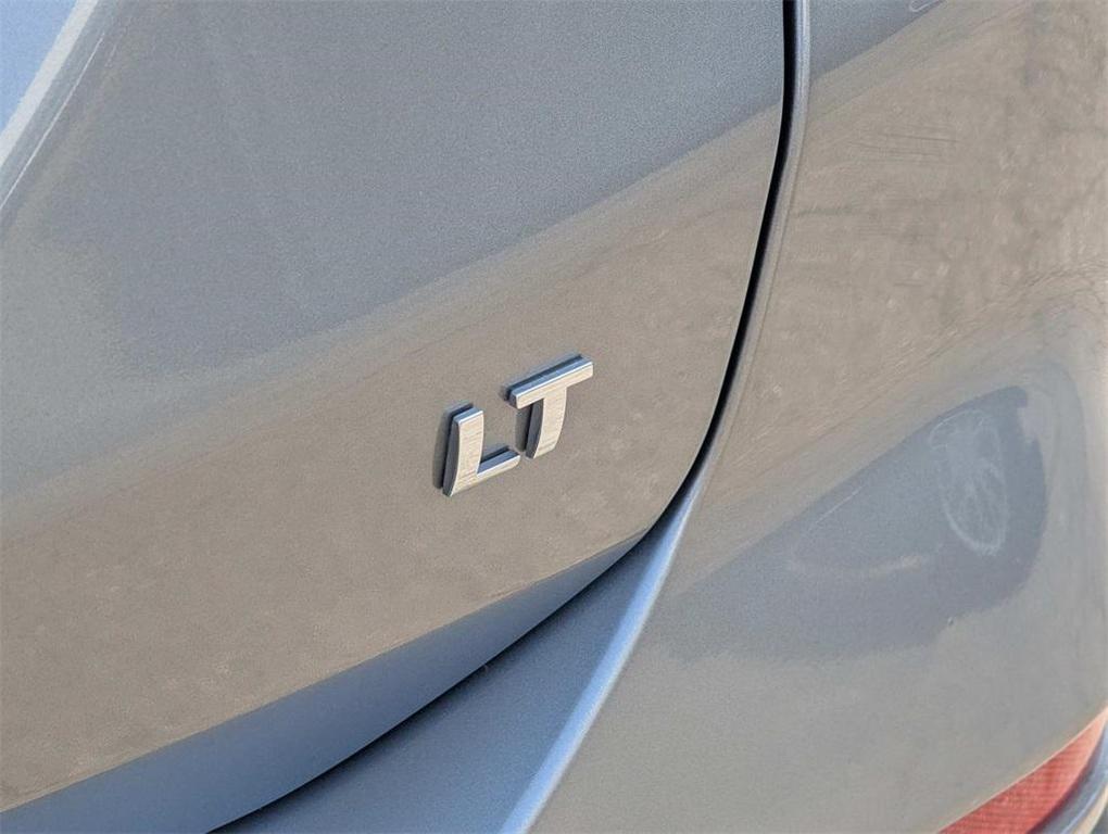 used 2024 Chevrolet Equinox car, priced at $18,733