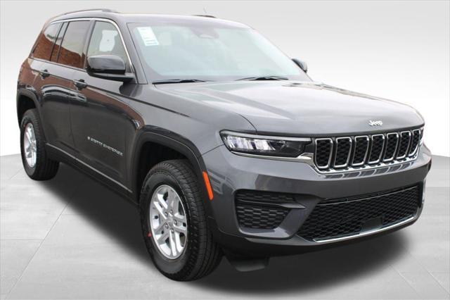 new 2023 Jeep Grand Cherokee car, priced at $33,700