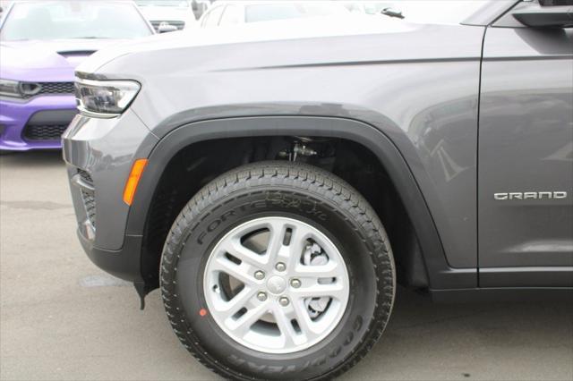 new 2023 Jeep Grand Cherokee car, priced at $33,700