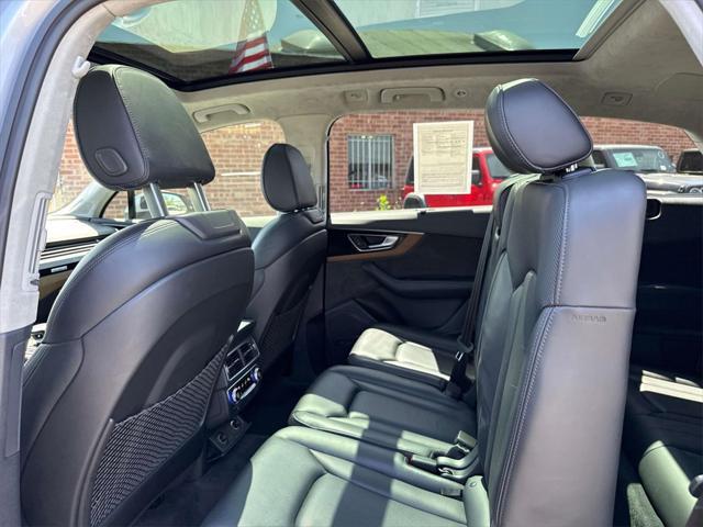 used 2017 Audi Q7 car, priced at $18,046
