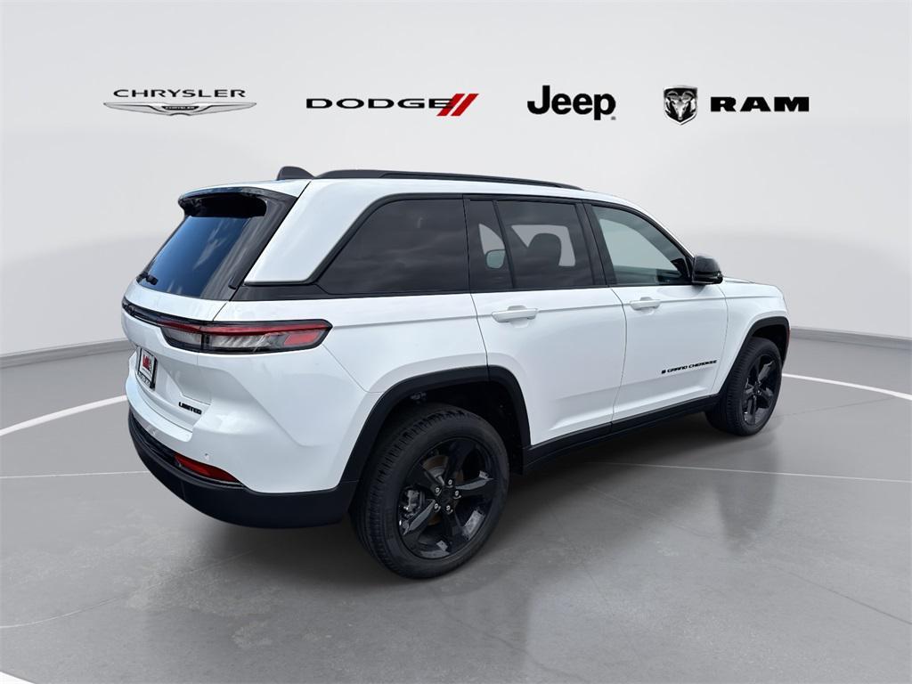 new 2025 Jeep Grand Cherokee car, priced at $36,340