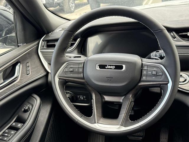 new 2025 Jeep Grand Cherokee car, priced at $45,548