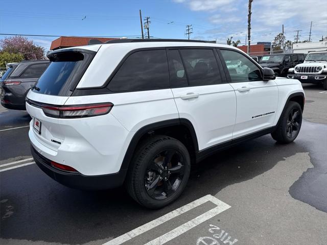 new 2025 Jeep Grand Cherokee car, priced at $45,548