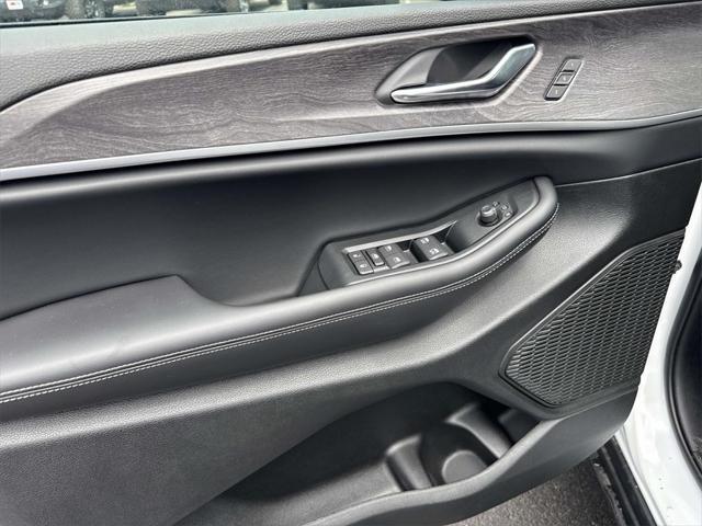 new 2025 Jeep Grand Cherokee car, priced at $45,548