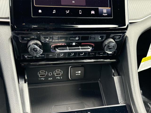 new 2025 Jeep Grand Cherokee car, priced at $38,609