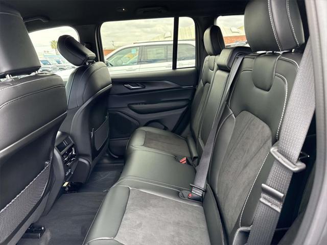 new 2025 Jeep Grand Cherokee car, priced at $38,609