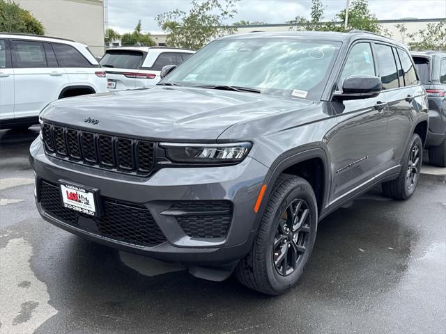 new 2025 Jeep Grand Cherokee car, priced at $38,609