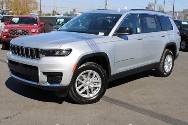 new 2023 Jeep Grand Cherokee L car, priced at $42,593