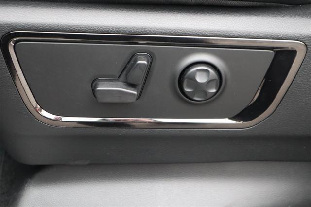 new 2025 Ram 1500 car, priced at $72,799
