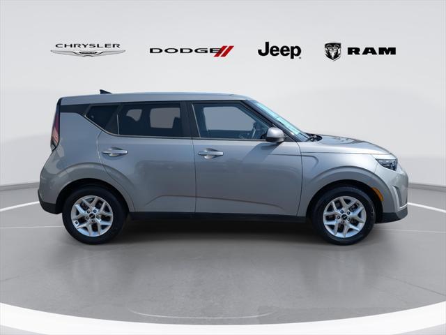 used 2023 Kia Soul car, priced at $16,501