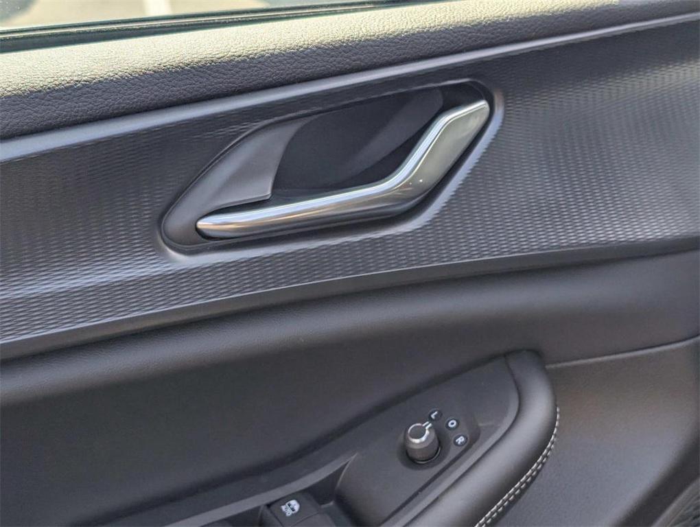 new 2025 Jeep Grand Cherokee car, priced at $32,375