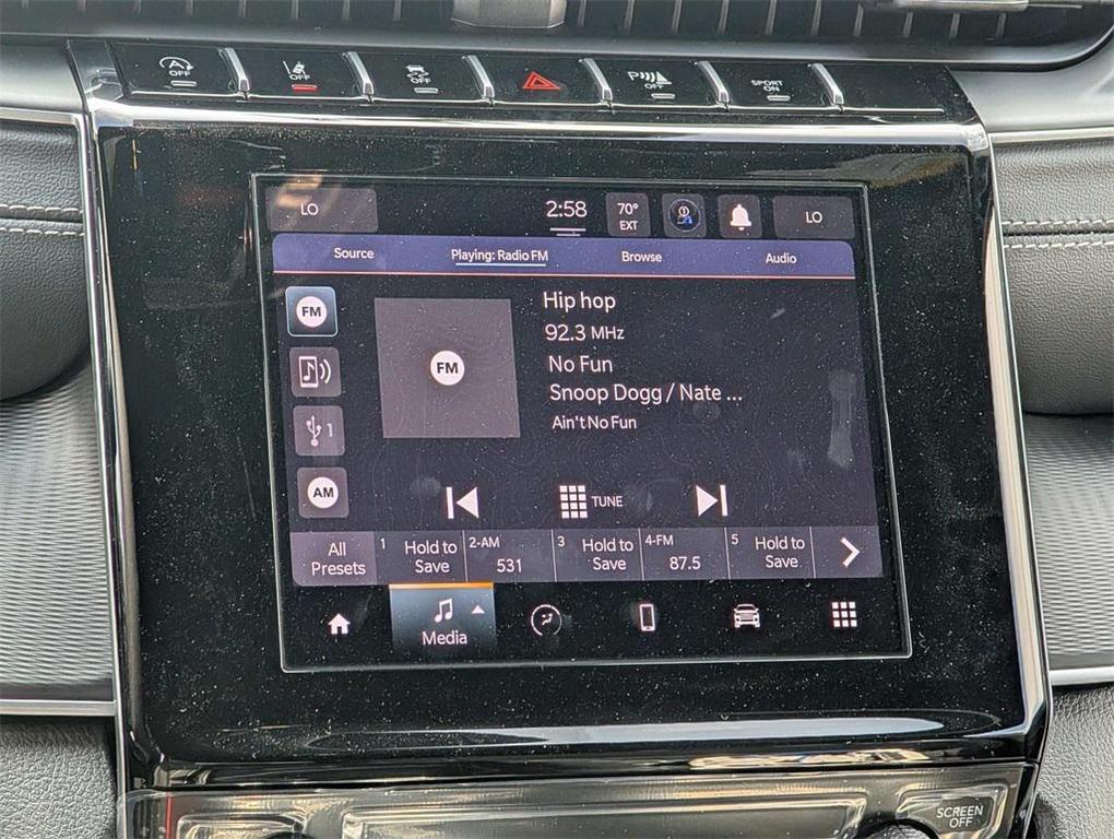 new 2025 Jeep Grand Cherokee car, priced at $32,375