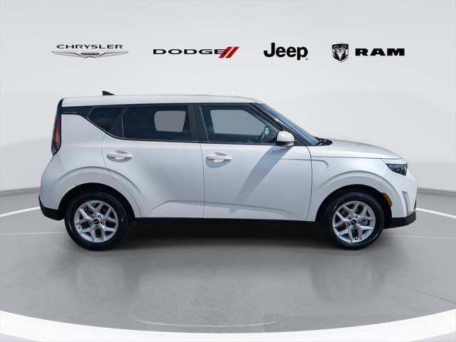 used 2023 Kia Soul car, priced at $15,578