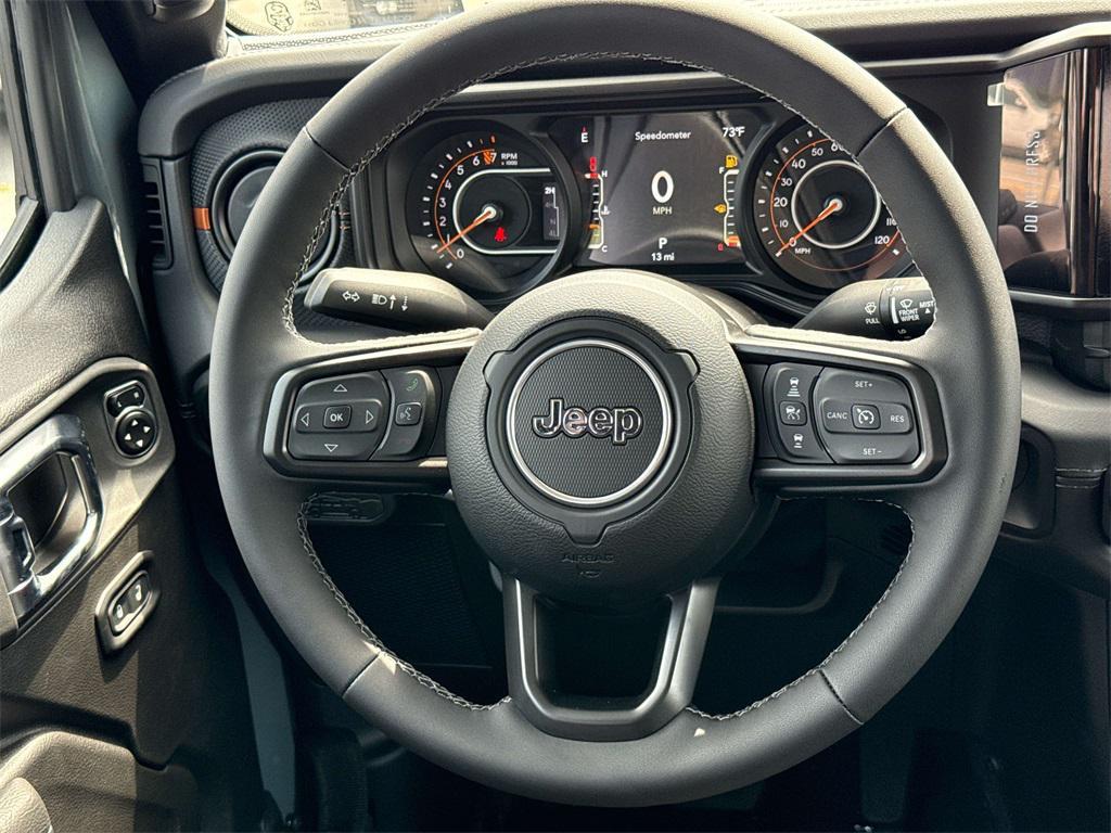 new 2025 Jeep Gladiator car, priced at $44,287