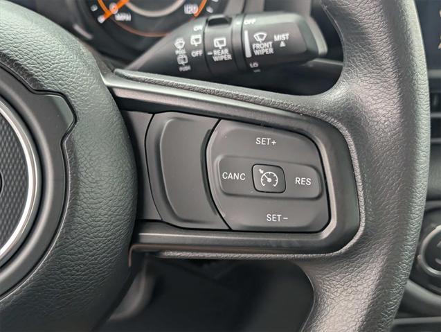 new 2025 Jeep Wrangler car, priced at $37,090