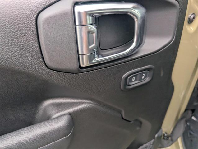 new 2025 Jeep Wrangler car, priced at $37,090