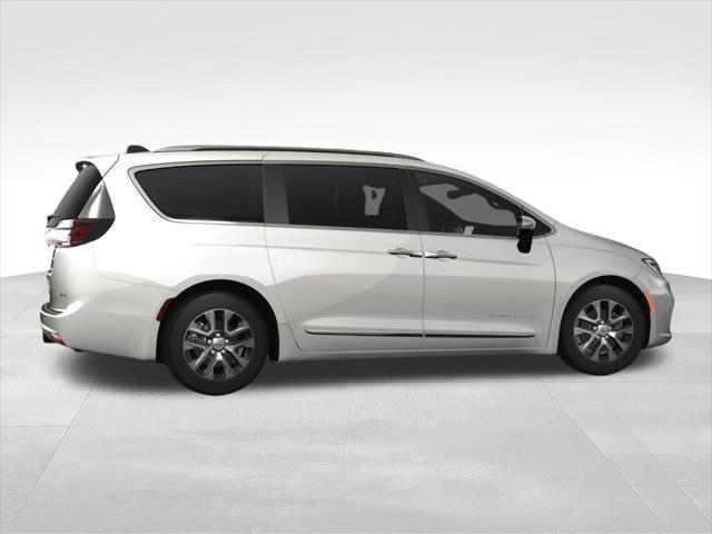 new 2025 Chrysler Pacifica car, priced at $46,365