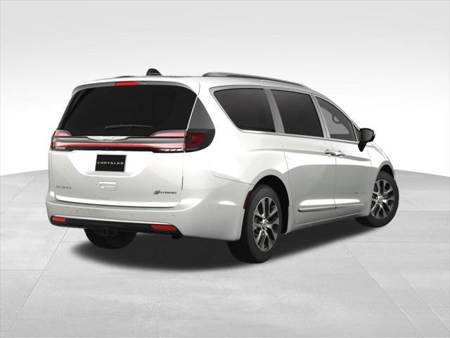 new 2025 Chrysler Pacifica car, priced at $46,365