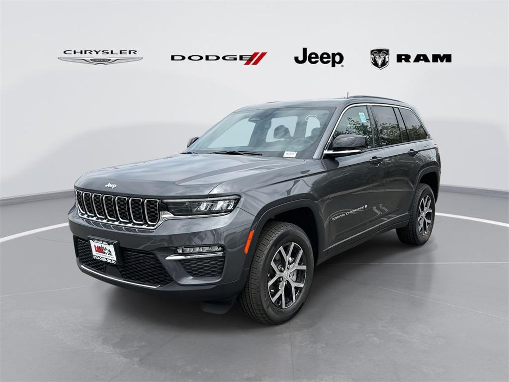 new 2025 Jeep Grand Cherokee car, priced at $33,695