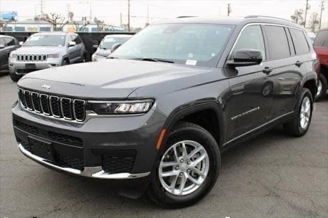 new 2023 Jeep Grand Cherokee L car, priced at $42,593