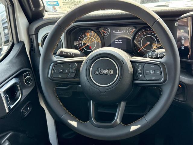 new 2025 Jeep Wrangler car, priced at $51,485